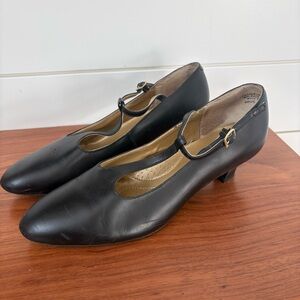 Capezio BR05 Classic Black T-strap Leather Ballroom Latin Dance Shoes Sz 9.5